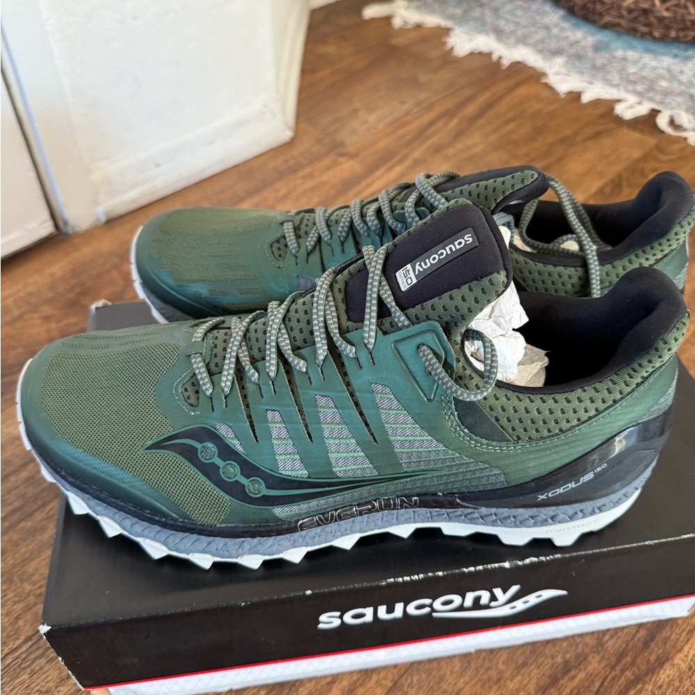 Saucony Men's Green Running Shoes